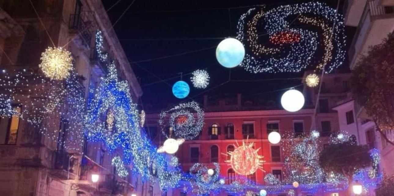 Casa Vacanza La Fontana Vietri Exteriör bild